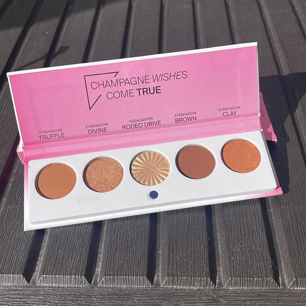 OFRA Cosmetics - Signature Luxe Eyeshadow Palette